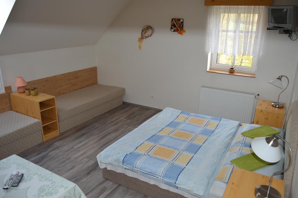 Penzion U Pily Pasek Zimmer foto